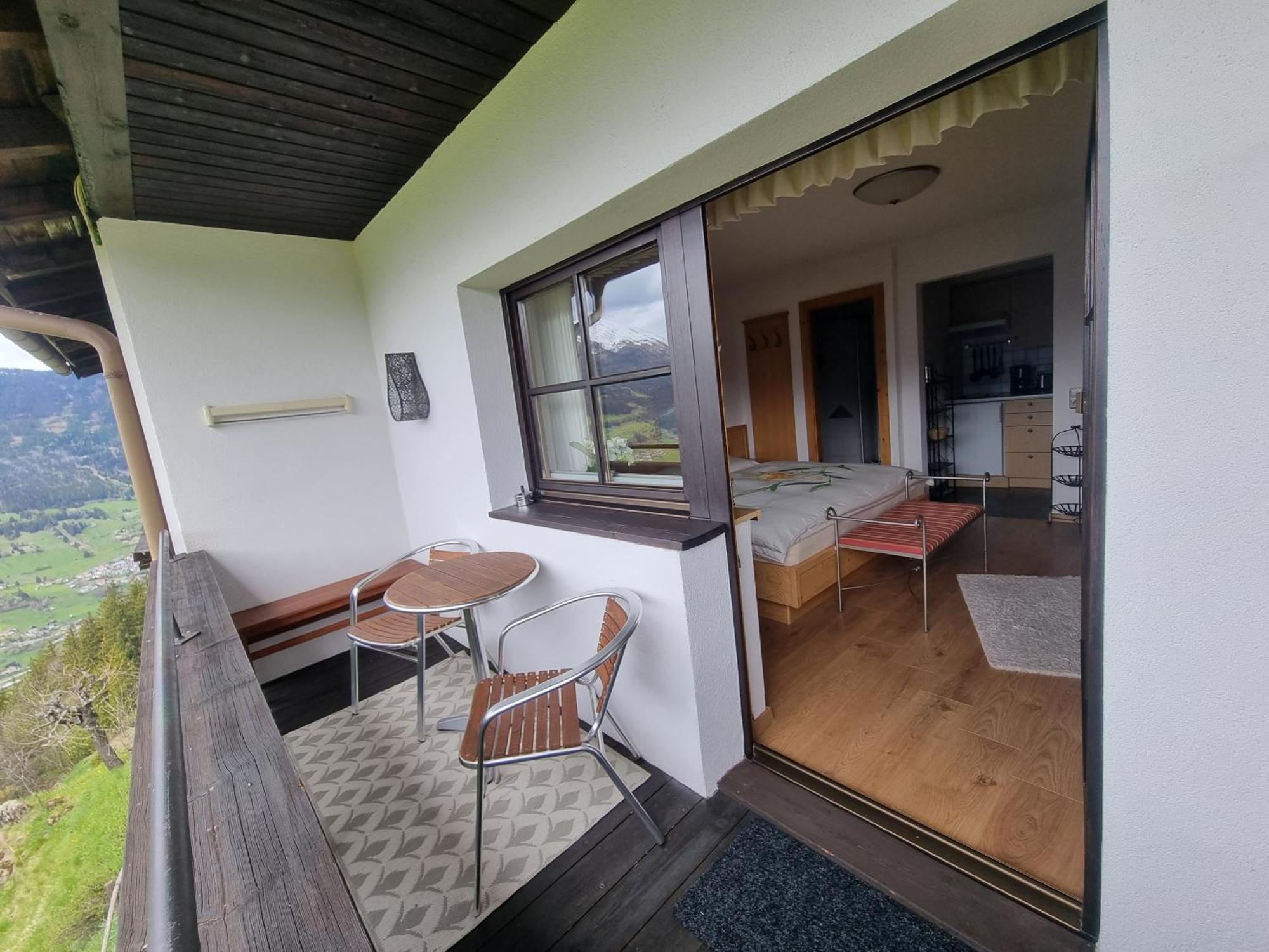 Apartment Haus Auer Jerzens
